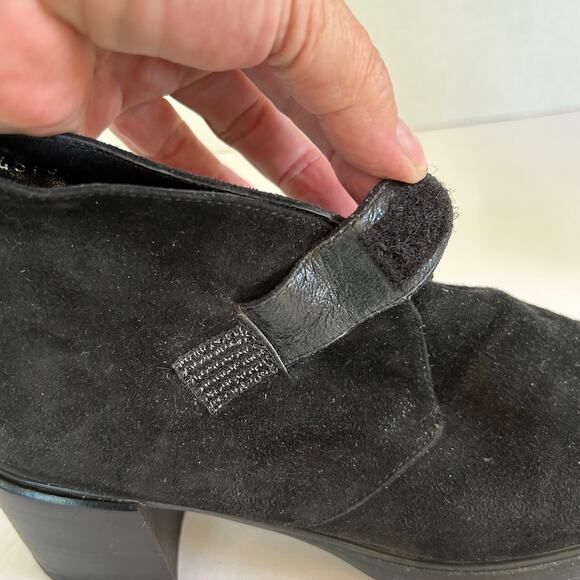 Vintage Krizia By Ilga Suede Ankle Boots Women's Sz 37 1/2 (US Sz 7) - Picture 10 of 10